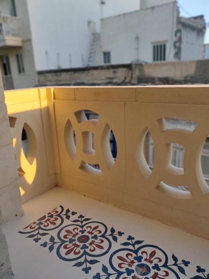 Walter'S B&B Gzira 外观 照片